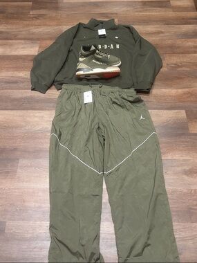 Jordan Golf Sweater 3XL , Jordan 3XL, Jordan 3 Size 10.5. All Items Olive Green